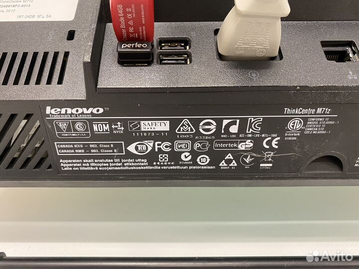 Моноблок Lenovo 20'' i5-2/8ram/256ssd