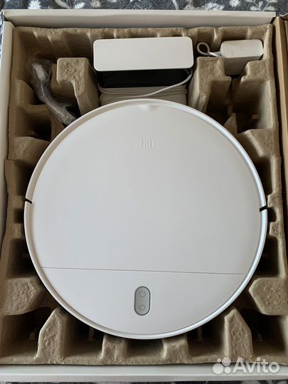 Робот-пылесос Xiaomi mi robot vacuum mop essential