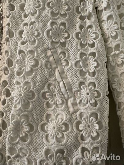 Бомбер белый кружево 42