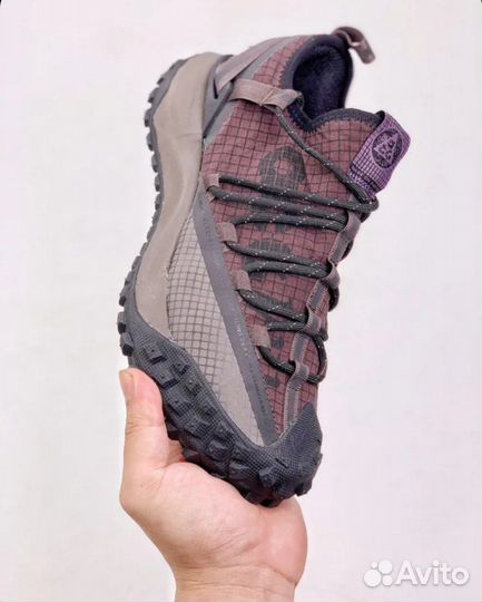 Кроссовки Nike ACG Mountain Fly GTX SE Pigeon