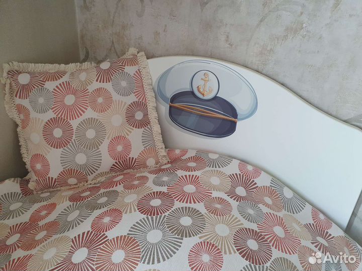 Детская кровать от 3 лет с матрасом бу