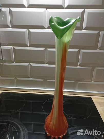 Ваза интерьерная цветное стекло