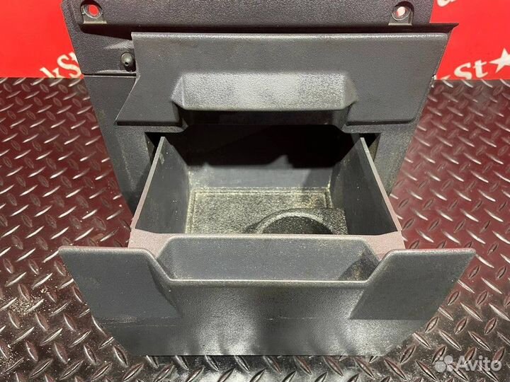 Бардачок Renault T