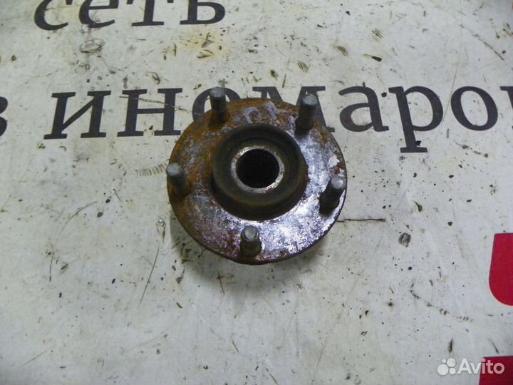 Ступица передняя Nissan X-Trail