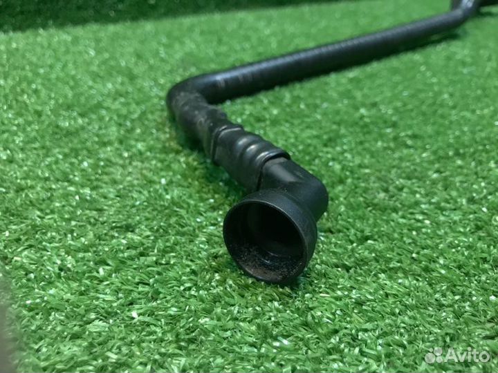 Трубка Mercedes Glk