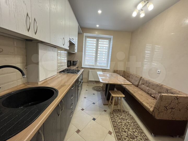 2-к. квартира, 74 м², 2/9 эт.