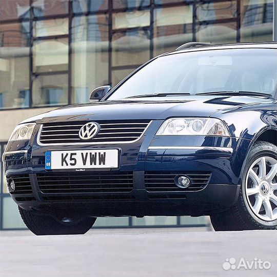 Бампер передний в цвет Volkswagen Passat B5+