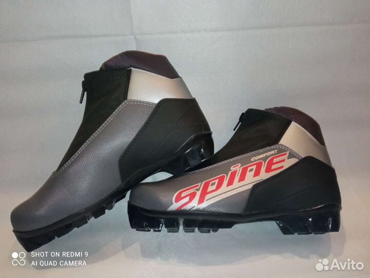 Лыжные ботинки Spine