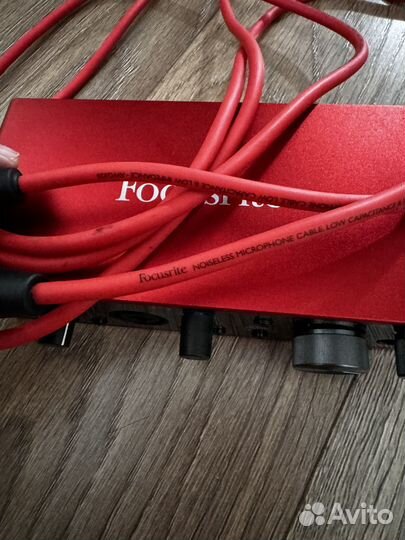 Звуковая карта Focusrite Scarlett 2i2 (3rd Gen)