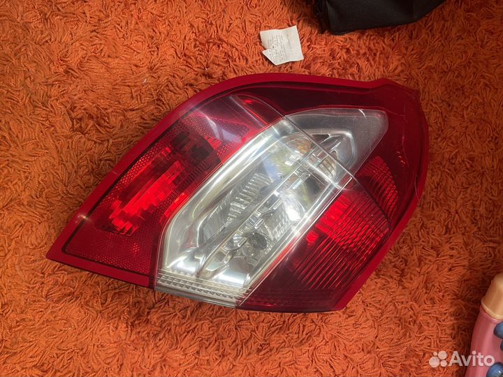 Фара задняя левая citroen c4 b7