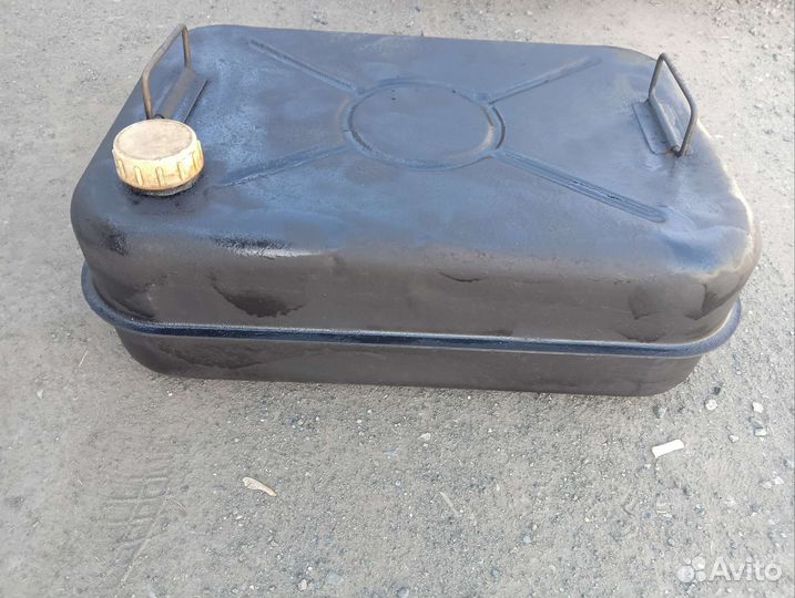 Канистра 30 литров железная