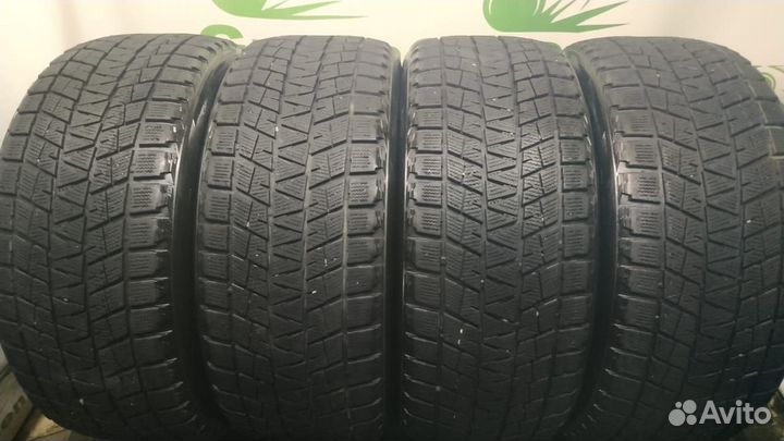 Bridgestone Blizzak DM-V1 275/45 R20