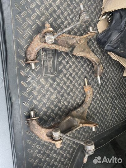 Рычаги задние верхние на вольво хс90