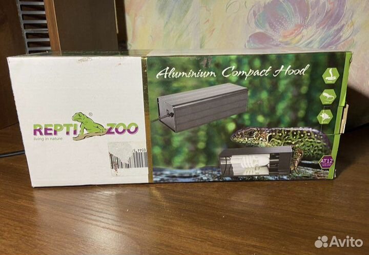 Repti-Zoo Светильник в алюминиевом корпусе 30*12*9