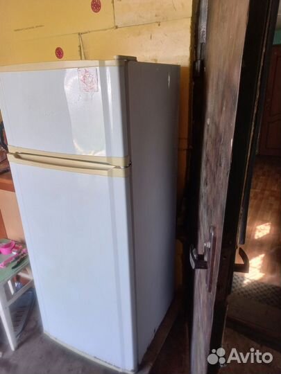 Холодильник бу