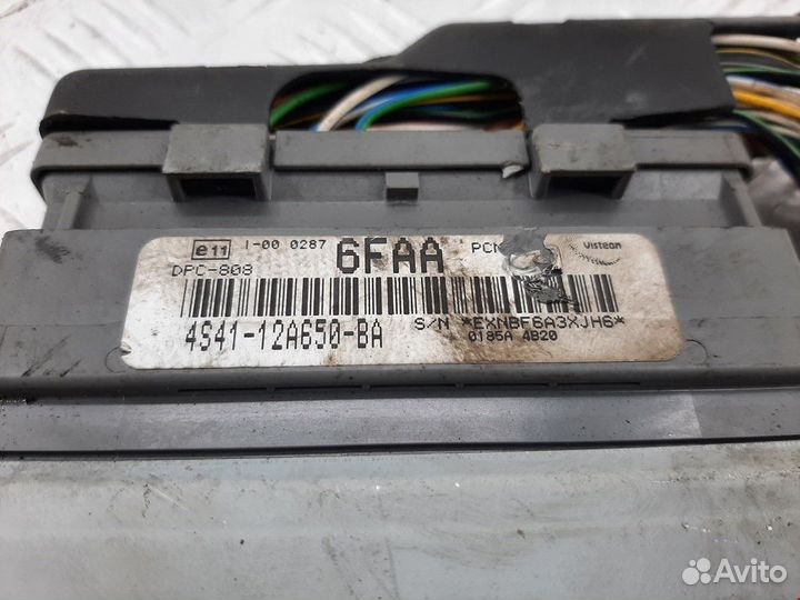 Блок управления двигателем Ford Focus рест. 2004