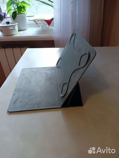 Чехол для планшета