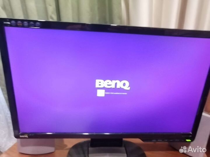 Монитор Benq G2220HD