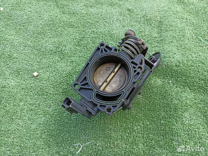 Дроссельная заслонка Ford Focus 1 универсал 2.0