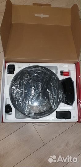 Робот пылесос genio delux 370