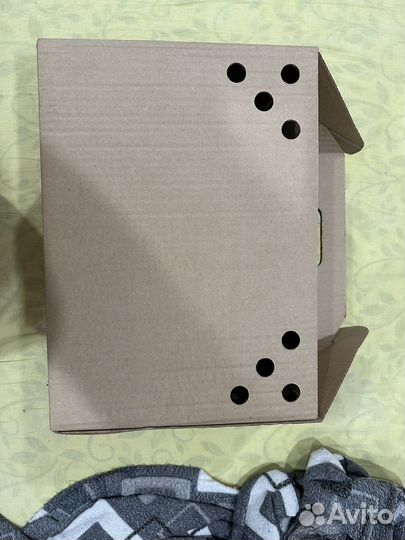 Домик из картона для кошек