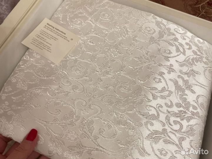 Покрывало,полотенце,наволочки