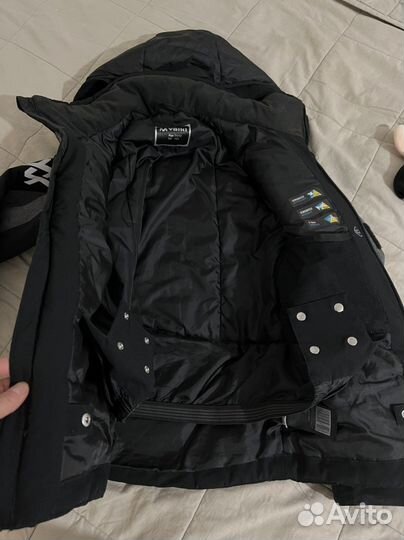 Горнолыжная куртка volkl