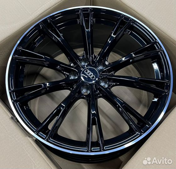 Диски на Audi Q7 Ауди Ку7 R22