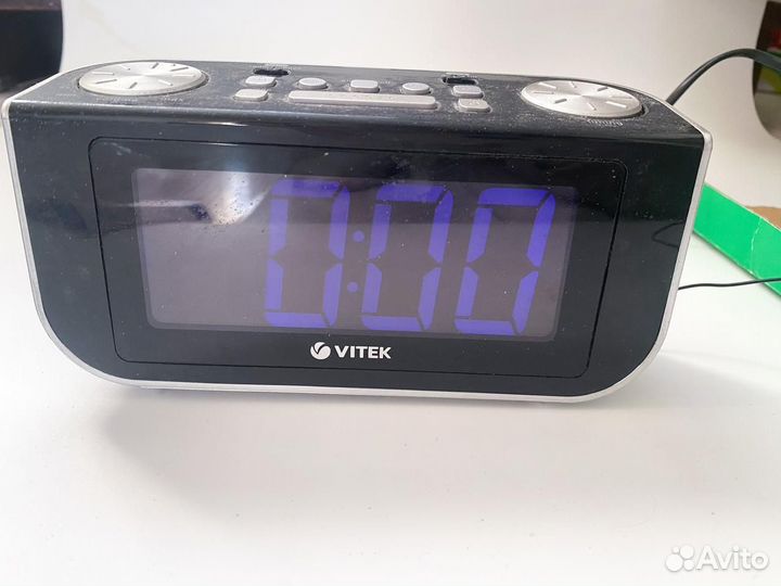 Радиочасы vitek VT-6600 BK