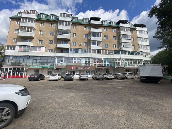 Торговая площадь, 640 м²