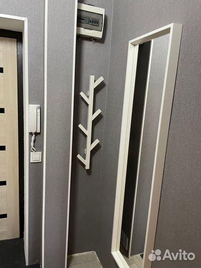 Вешалка и зеркало икеа