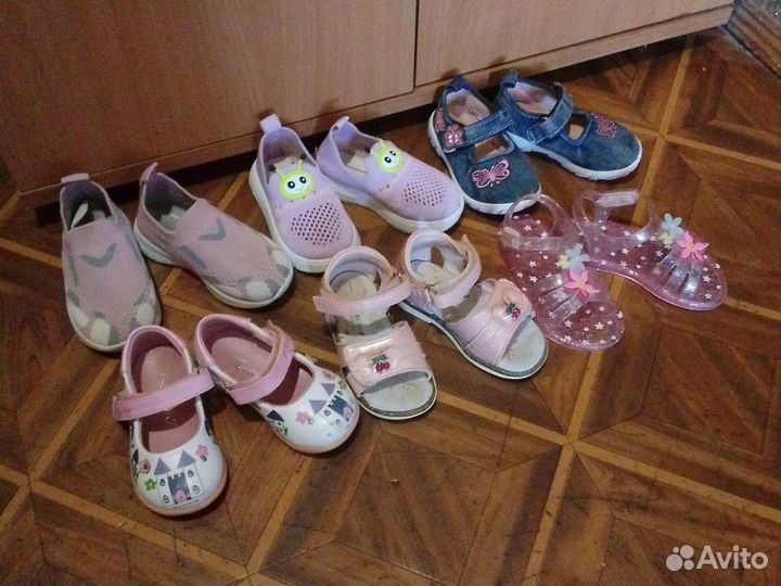 Летняя обувь для девочки