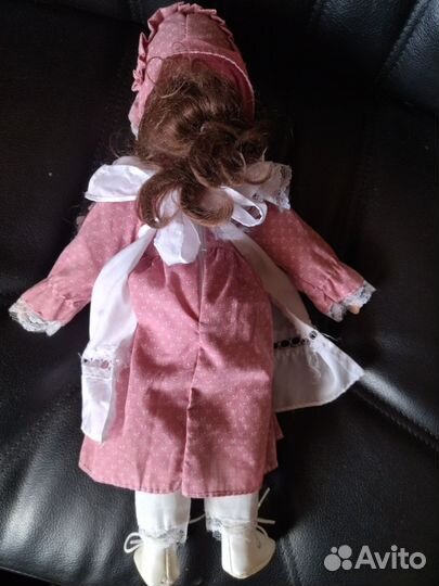 Кукла фарфоровая коллекционная винтажная