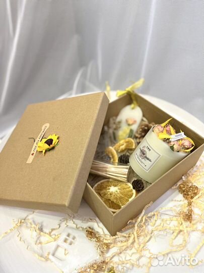 Подарочный набор ароматических свечей