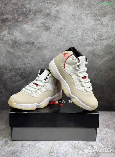 Nike AIR Jordan 11 beige