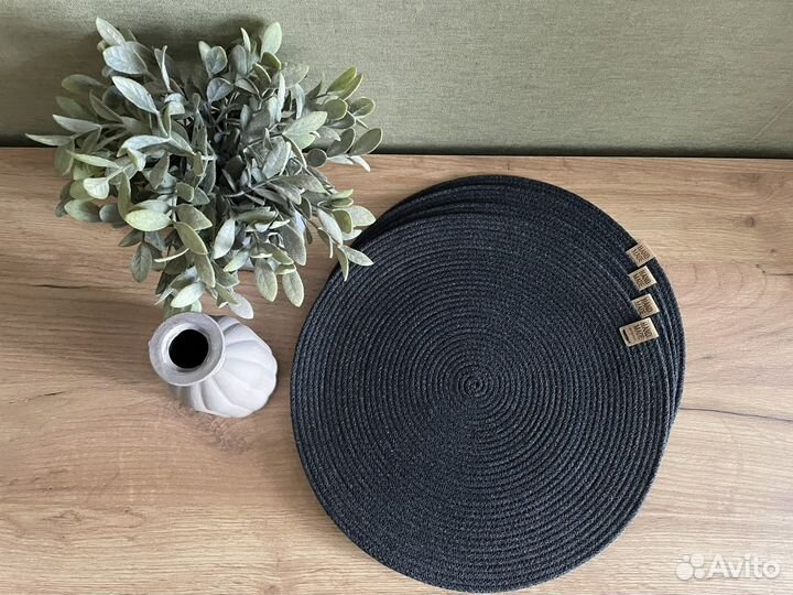 Столовые салфетки из шнура