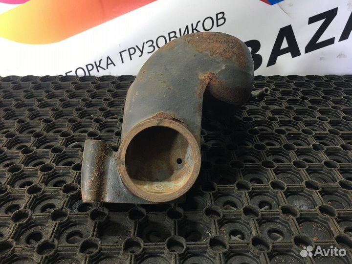 7420713785 Корпус термостата Renault Magnum