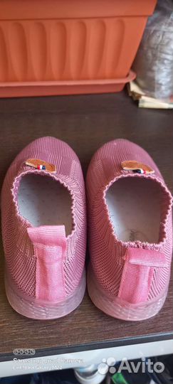 Кроссовки для девочки