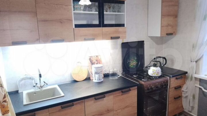 2-к. квартира, 57 м², 2/4 эт.