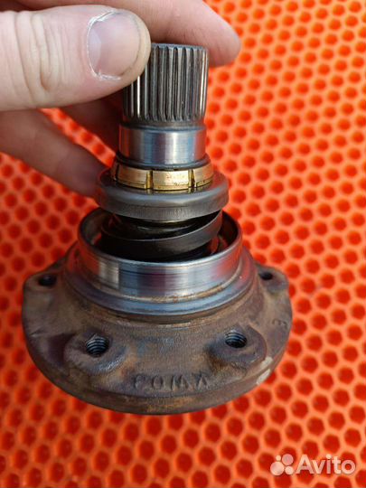 Фланец привода МКПП VAG 02T409343A