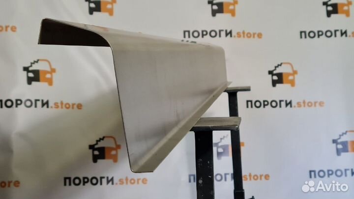 Ремонтный порог правый Ford Tourneo Connect