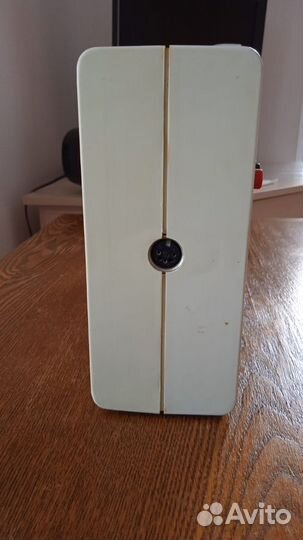 Радиоприемник трехпрограммный СССР