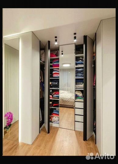 Шкаф распашной на заказ. Рассрочка