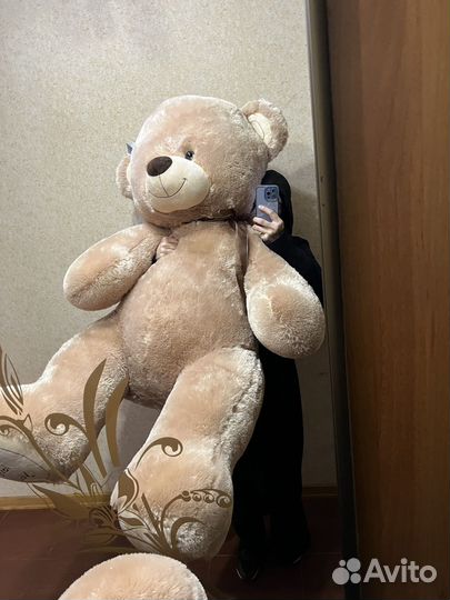 Плюшевый медведь