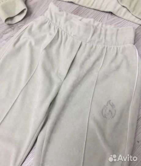 Костюм Bershka