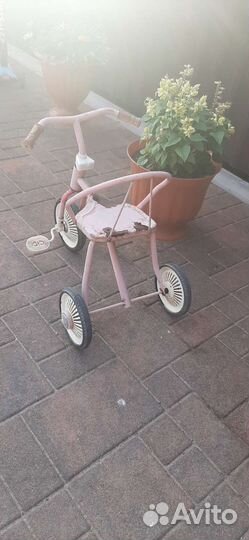 Детский трехколесный велосипед