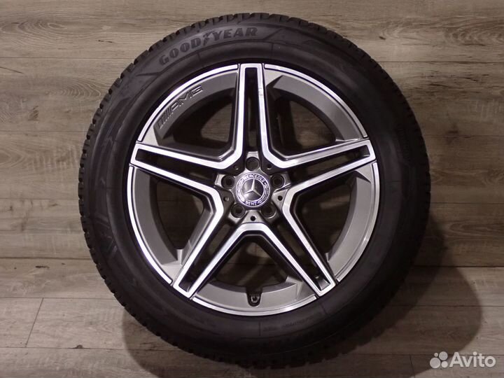 R20 Goodyear UltraGrip Arctic 2 275/50, PCD 5x112 DIA 66.6