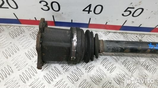 Привод передний правый audi A8 D3 (LNT04N101)