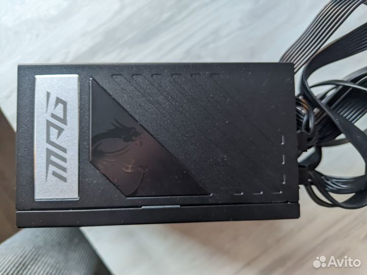 Блок питания MSI 1000w