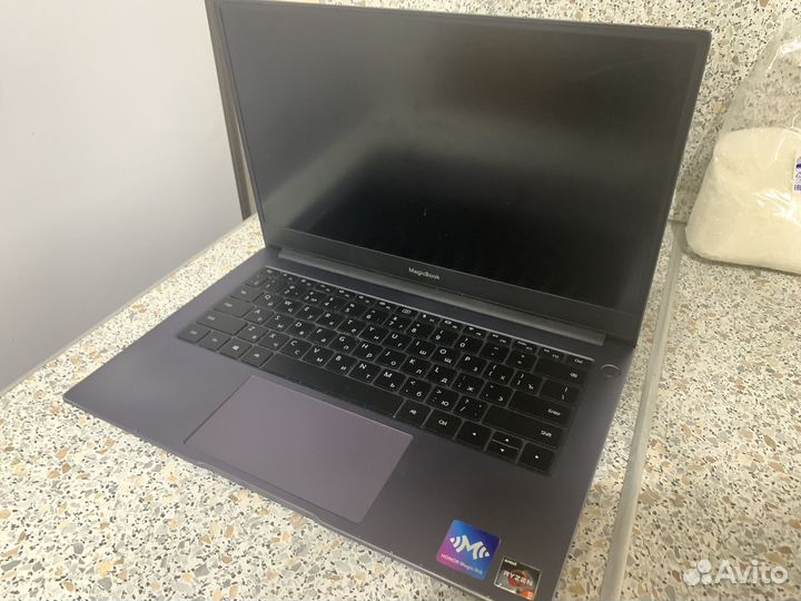 Honor magicbook 14 ryzen 5